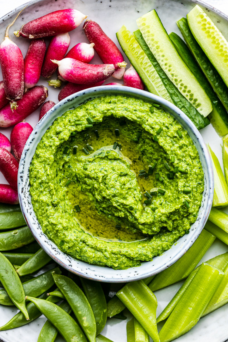 green pea dip served